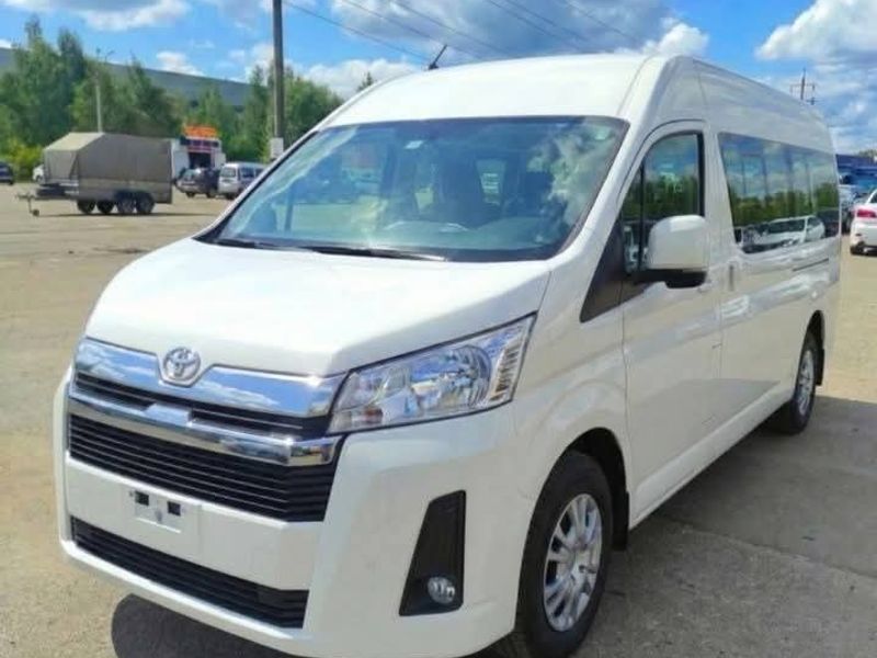 Hyundai 12-Seater Minibus